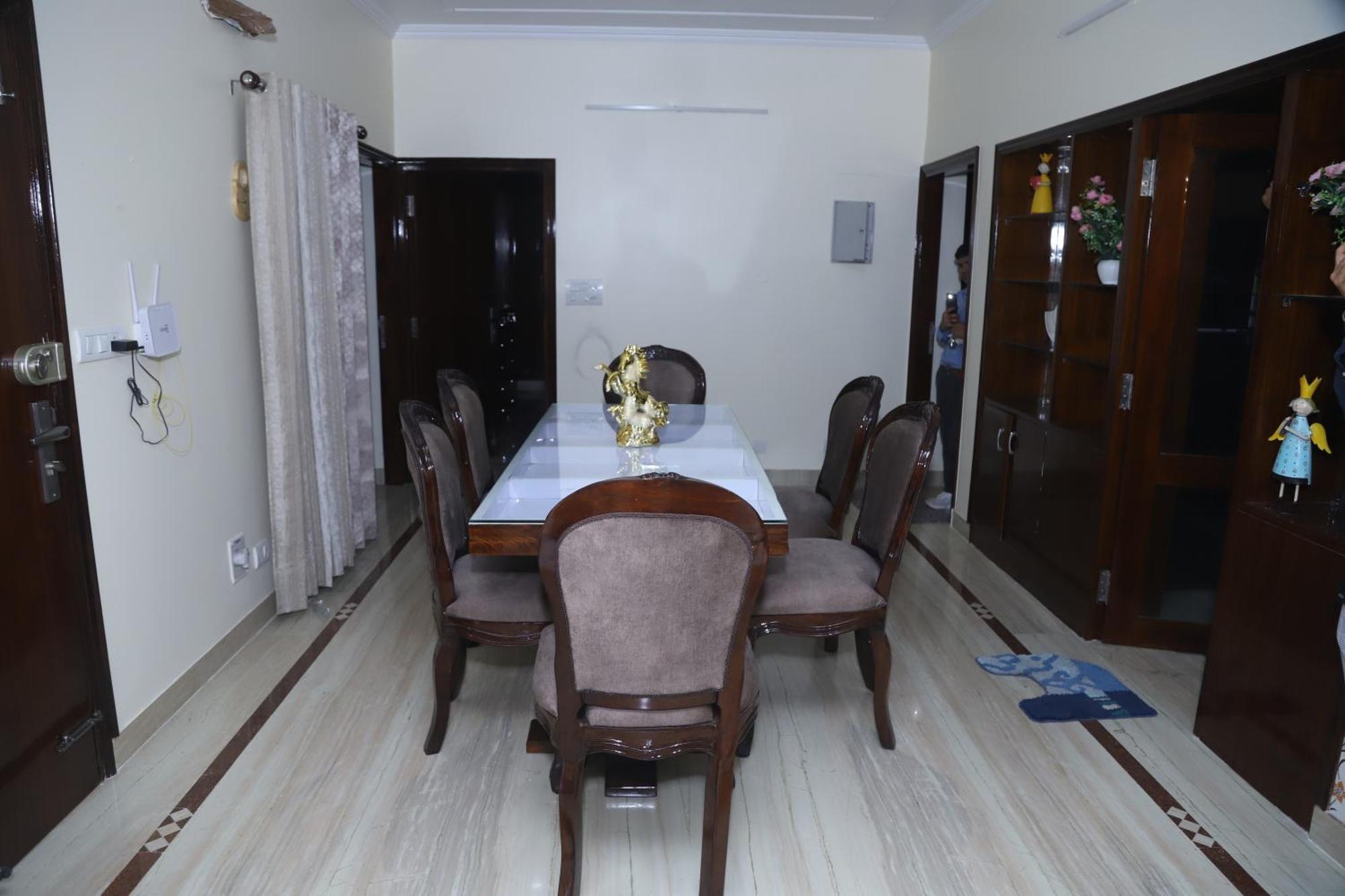 Divine India Service Apartment 3Bhk,B57 Sarita Vihar,Apollo New Delhi Eksteriør bilde