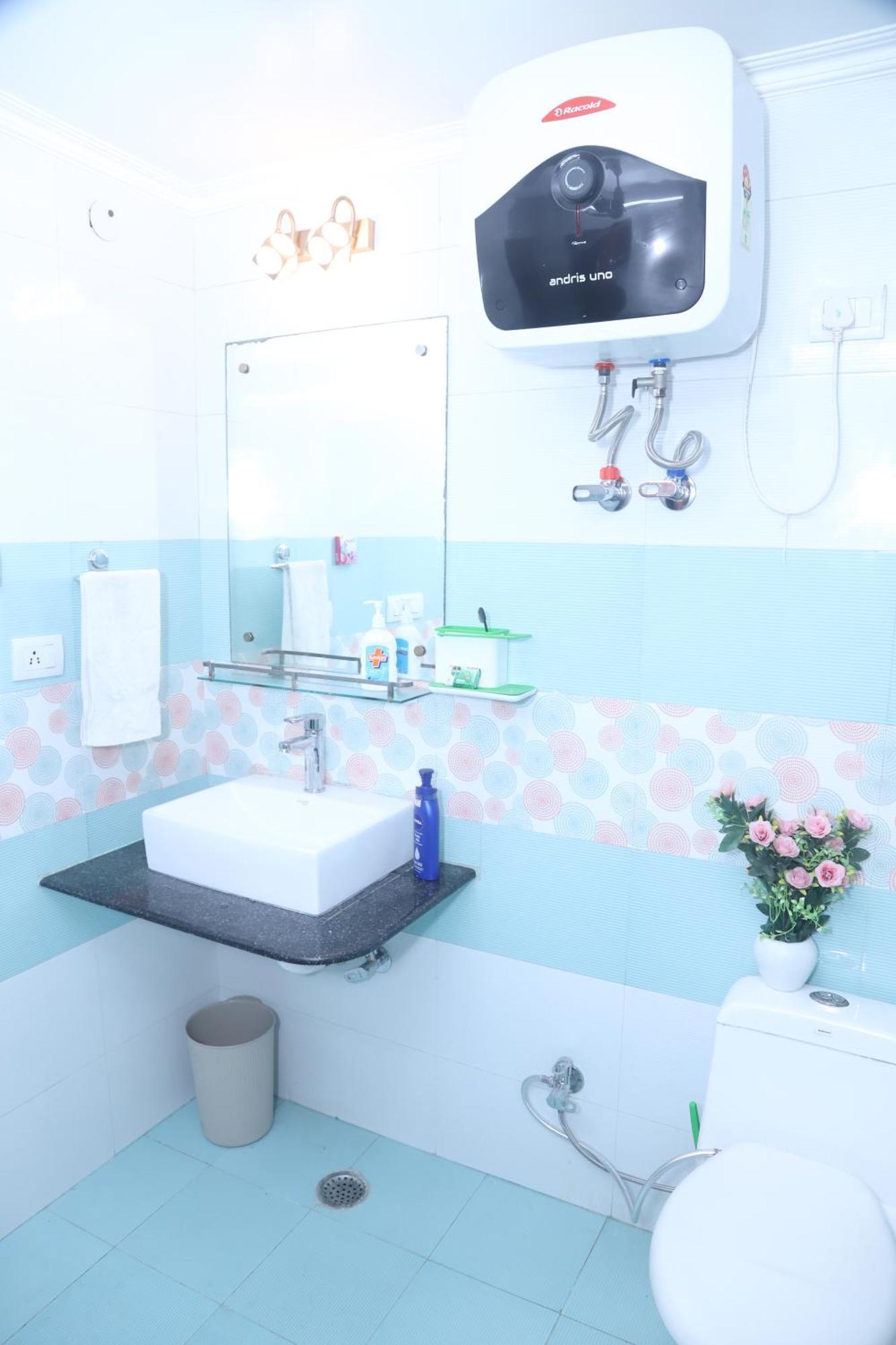 Divine India Service Apartment 3Bhk,B57 Sarita Vihar,Apollo New Delhi Eksteriør bilde