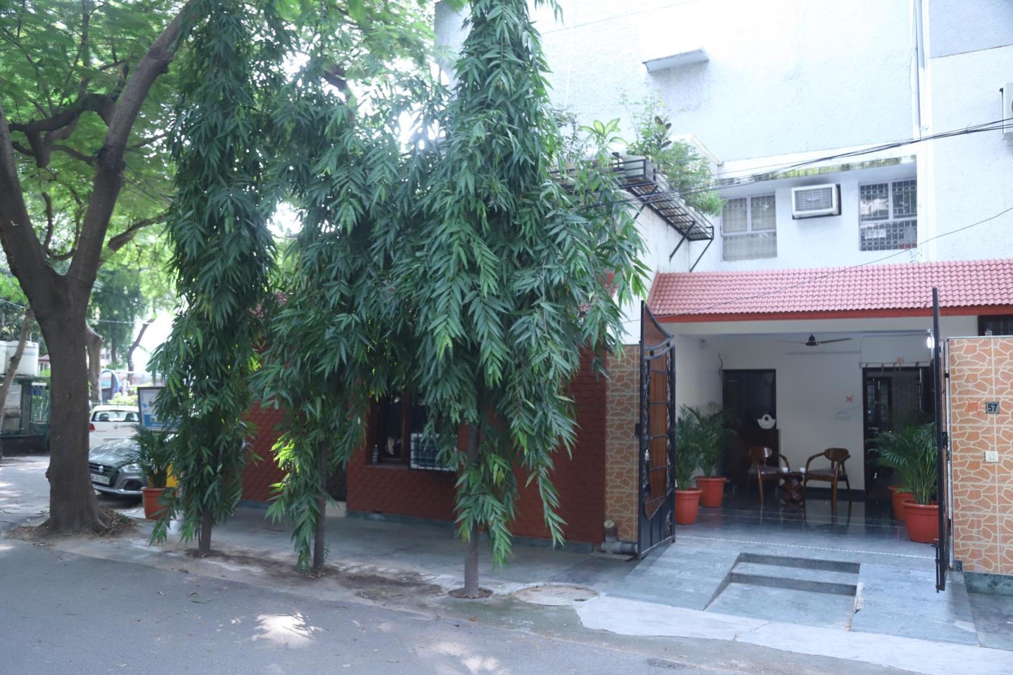 Divine India Service Apartment 3Bhk,B57 Sarita Vihar,Apollo New Delhi Eksteriør bilde